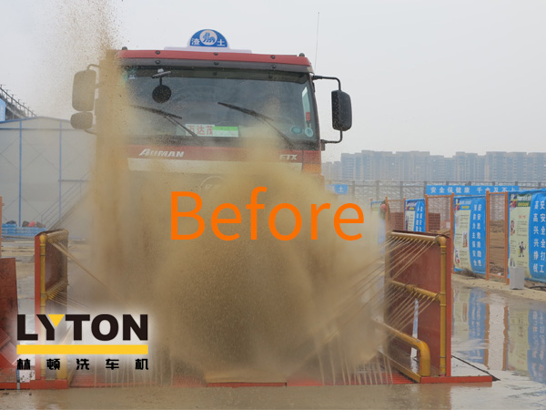 全自動工程類清洗設備通過短時間內快速的沖洗,做到十秒鐘的時間就可以快速的清洗一臺車輛，這樣現場的車輛在進行沖洗的時候，都是不需要排隊的，即沖即走。