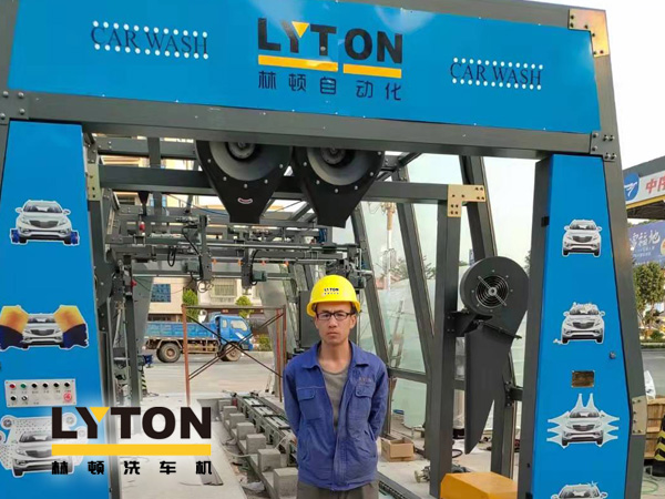 提前布局，拓客引流！華南湛江吳川電力加油站選配林頓FX11型隧道式全自動(dòng)洗車機(jī)