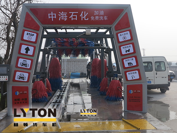 全自動洗車機如何輕松過“三伏”----天氣炎熱,這些細節忽略不了