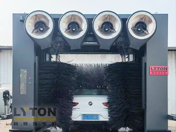 林頓全自動洗車機(jī) 質(zhì)量在心中 責(zé)任在肩上 讓中國制造走向世界!