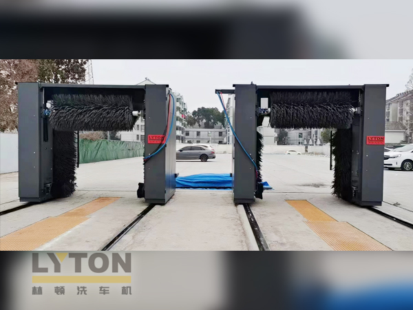 值此盛世華誕之際！林頓全自動洗車機衷心祝愿偉大的祖國永遠繁榮昌盛！