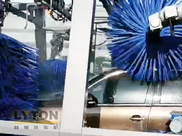 洗車機源頭廠家，值得信賴！常州雙子星林頓fx11系列全自動洗車機！